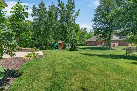 1057 Westwood Drive Morris IL 60450