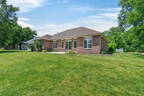 1057 Westwood Drive Morris IL 60450