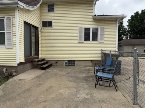 305 South Clinton Street Morrison IL 61270