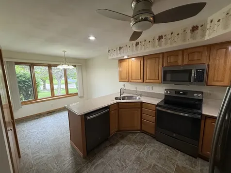 7215 Centennial Trail Rockford IL 61107