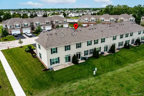 15163 West Quincy Circle Manhattan IL 60442