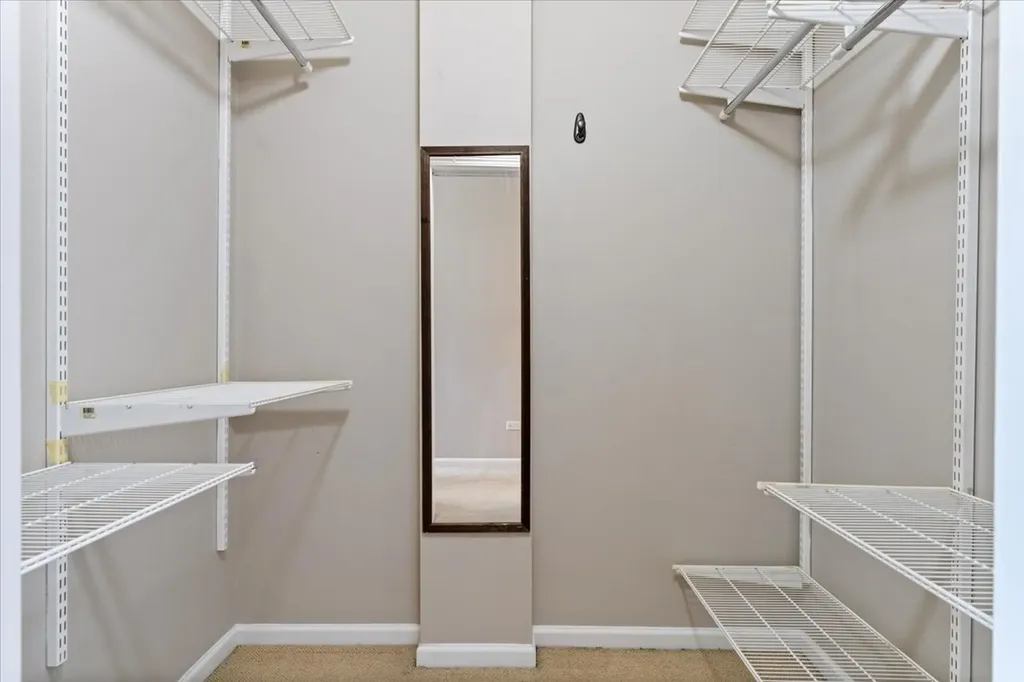 657 West Fulton Street Chicago IL 60661