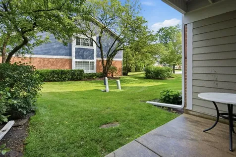 225 Columbia Court Schaumburg IL 60193