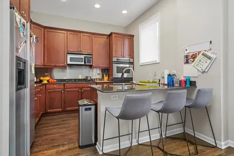 430 North Canal Street Chicago IL 60654