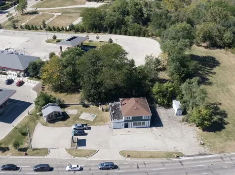 31828 North Us Highway 12 Volo IL 60073