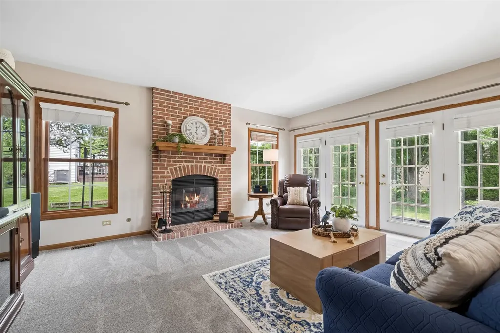 755 Warwick Court Lake Zurich IL 60047