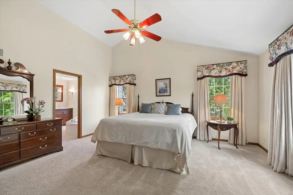 755 Warwick Court Lake Zurich IL 60047