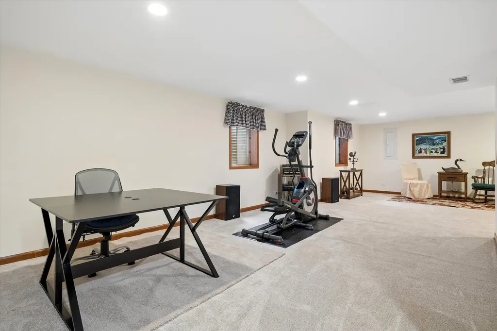 755 Warwick Court Lake Zurich IL 60047