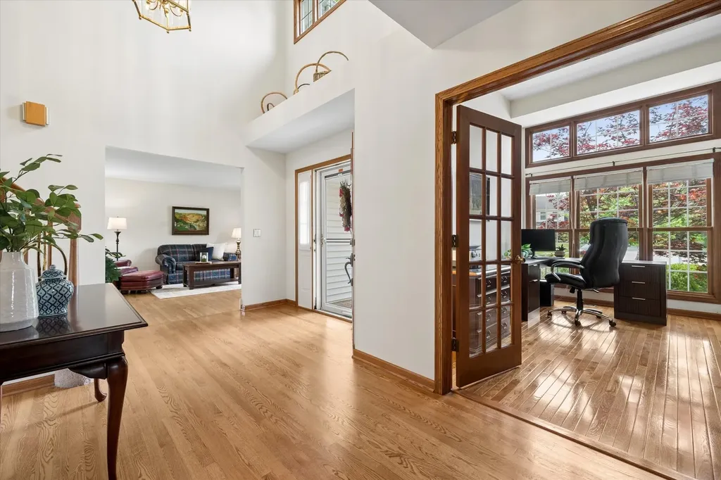 755 Warwick Court Lake Zurich IL 60047