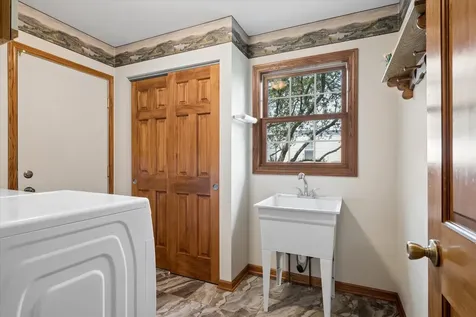 755 Warwick Court Lake Zurich IL 60047