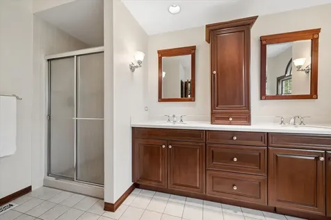 755 Warwick Court Lake Zurich IL 60047
