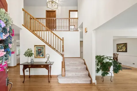 755 Warwick Court Lake Zurich IL 60047