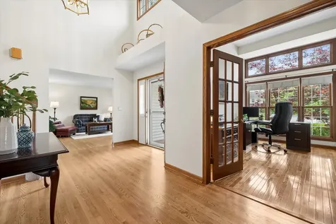 755 Warwick Court Lake Zurich IL 60047