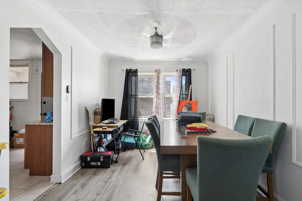 8012 South Honore Street Chicago IL 60620