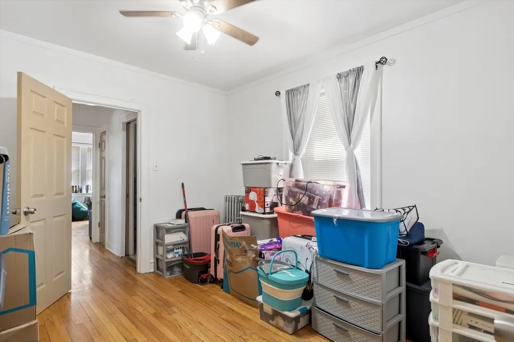 8012 South Honore Street Chicago IL 60620