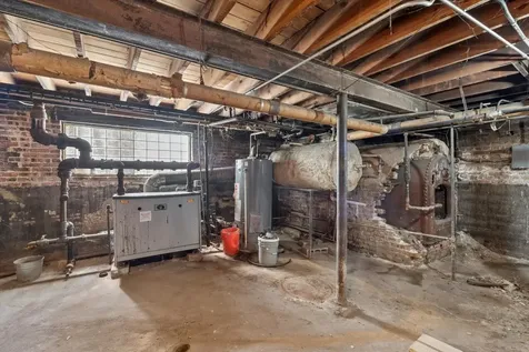 8012 South Honore Street Chicago IL 60620