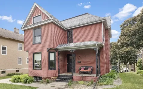 218 North London Avenue Rockford IL 61107