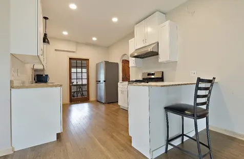 218 North London Avenue Rockford IL 61107