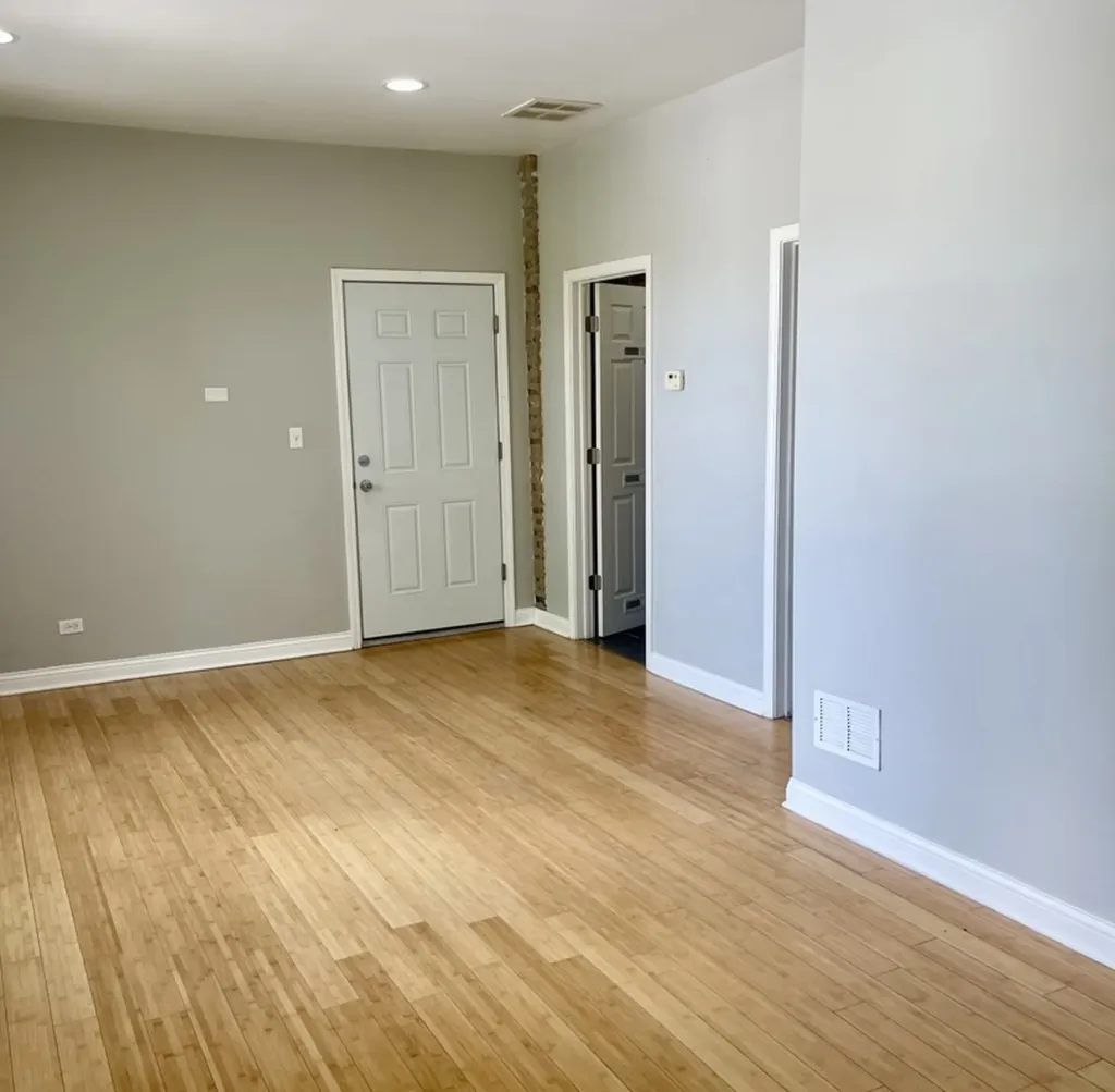 3741 West Le Moyne Street Chicago IL 60651