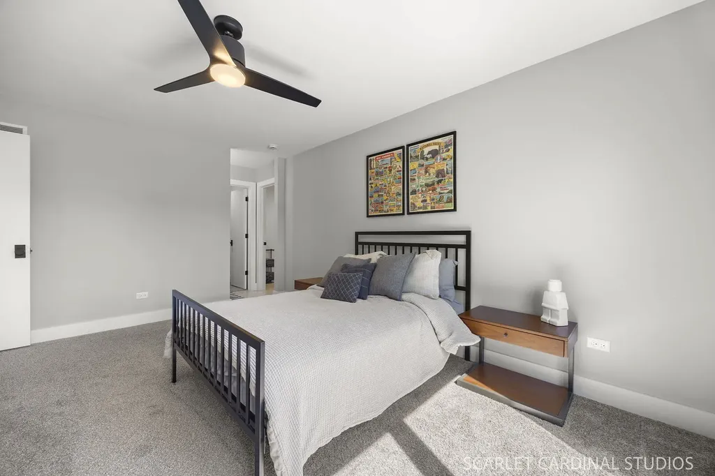 1209 North Eagle Street Naperville IL 60563