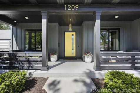 1209 North Eagle Street Naperville IL 60563