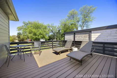 1209 North Eagle Street Naperville IL 60563