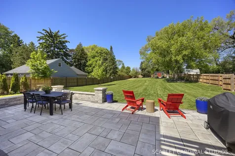 1209 North Eagle Street Naperville IL 60563