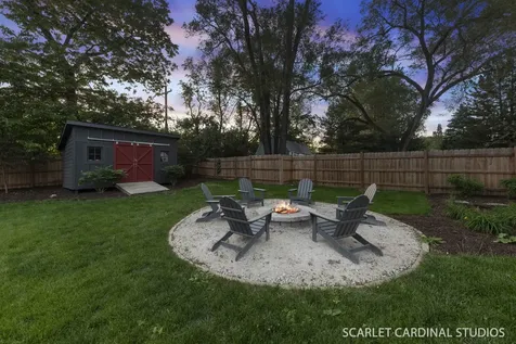 1209 North Eagle Street Naperville IL 60563