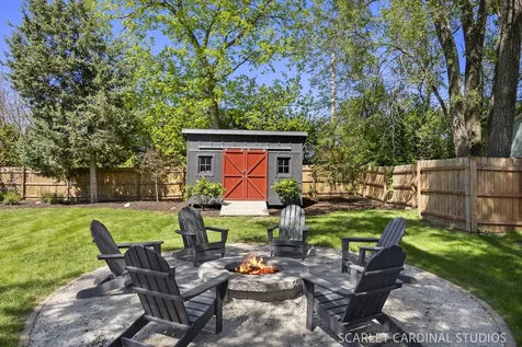 1209 North Eagle Street Naperville IL 60563