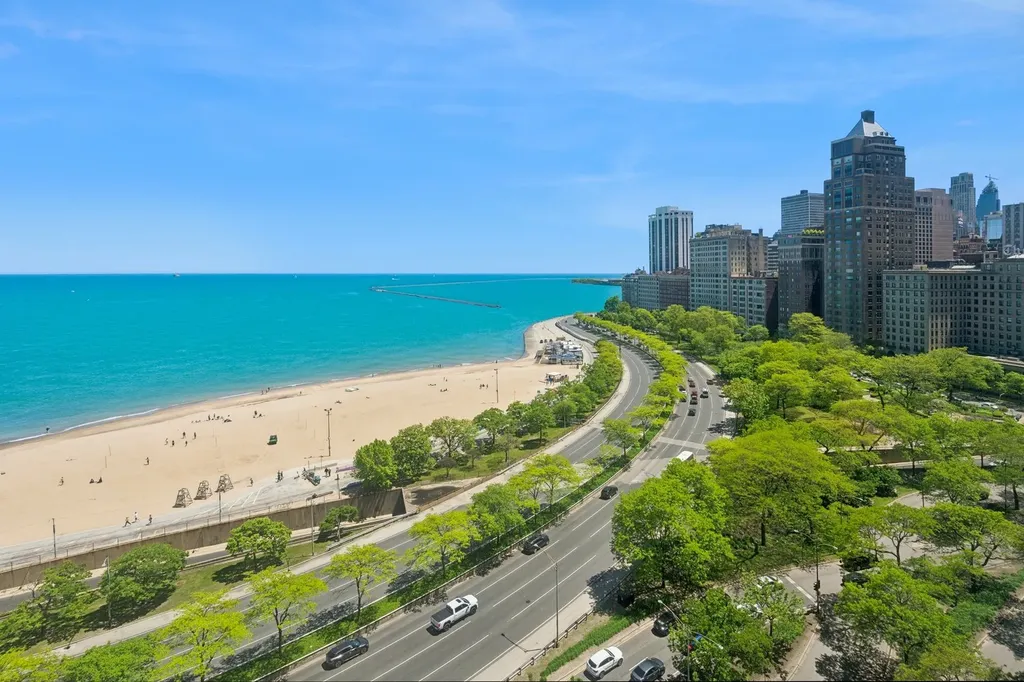 1100 North Lake Shore Drive Chicago IL 60611