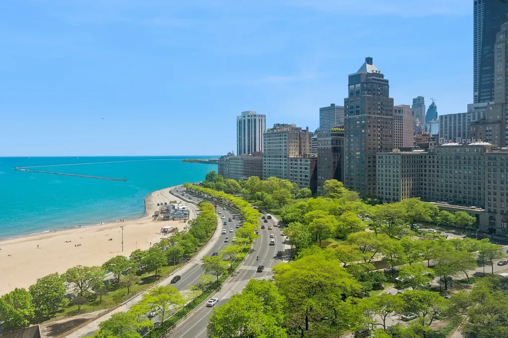 1100 North Lake Shore Drive Chicago IL 60611