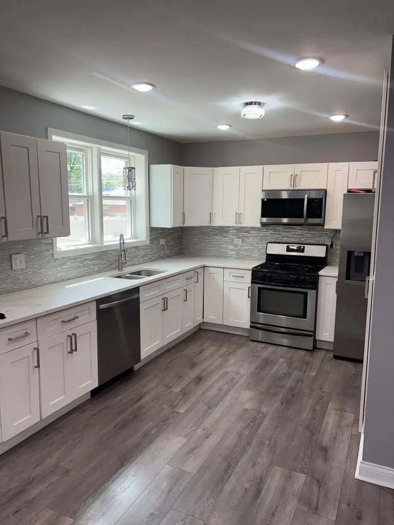10944 South Wallace Street Chicago IL 60628