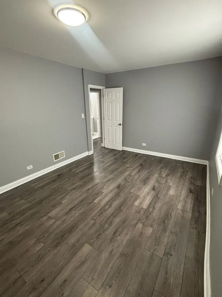 10944 South Wallace Street Chicago IL 60628