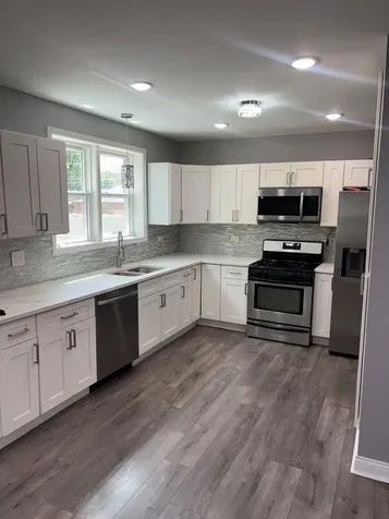 10944 South Wallace Street Chicago IL 60628