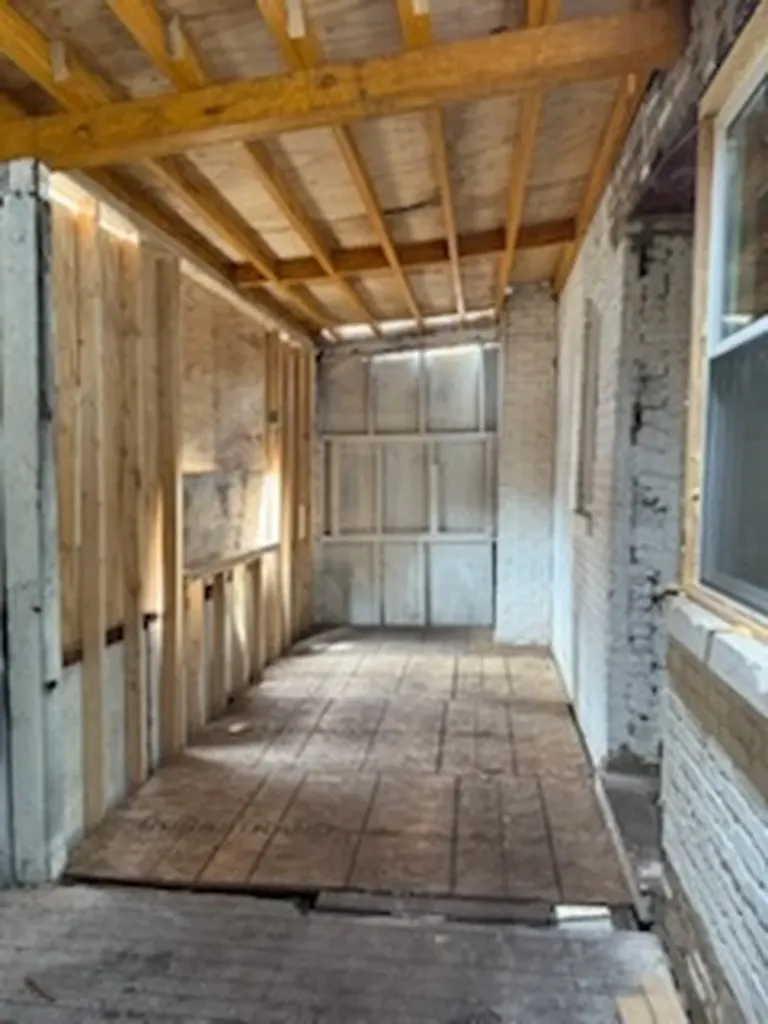 3519 West Montrose Avenue Chicago IL 60618