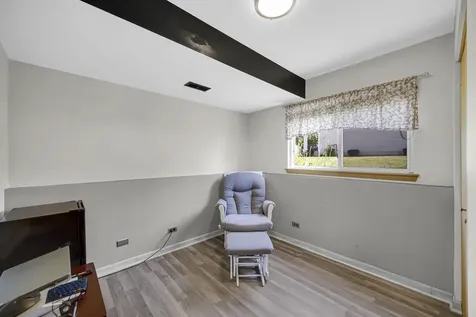 676 Hamilton Lane North Aurora IL 60542