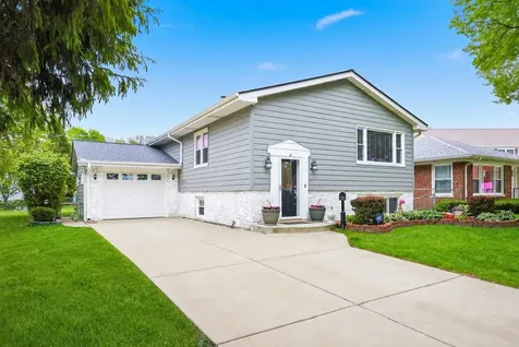 639 North Kaspar Avenue Arlington Heights IL 60004
