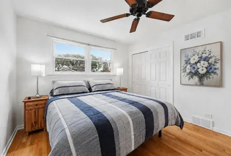 639 North Kaspar Avenue Arlington Heights IL 60004