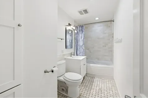 639 North Kaspar Avenue Arlington Heights IL 60004