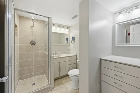 639 North Kaspar Avenue Arlington Heights IL 60004
