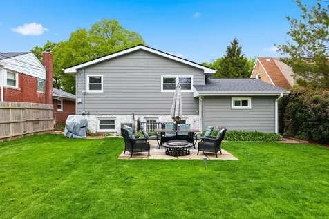 639 North Kaspar Avenue Arlington Heights IL 60004