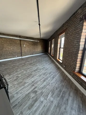 1572 North Milwaukee Avenue Chicago IL 60622
