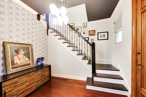 541 North Lombard Avenue Oak Park IL 60302