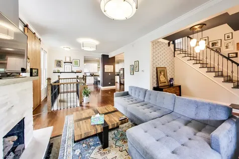 541 North Lombard Avenue Oak Park IL 60302
