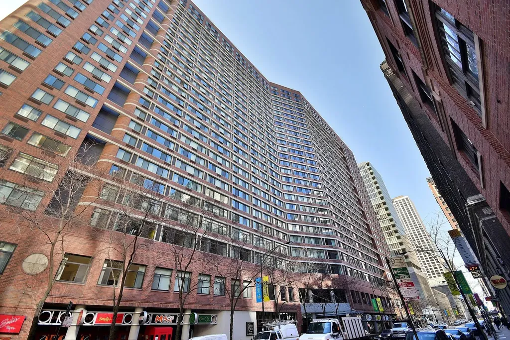 211 East Ohio Street Chicago IL 60611