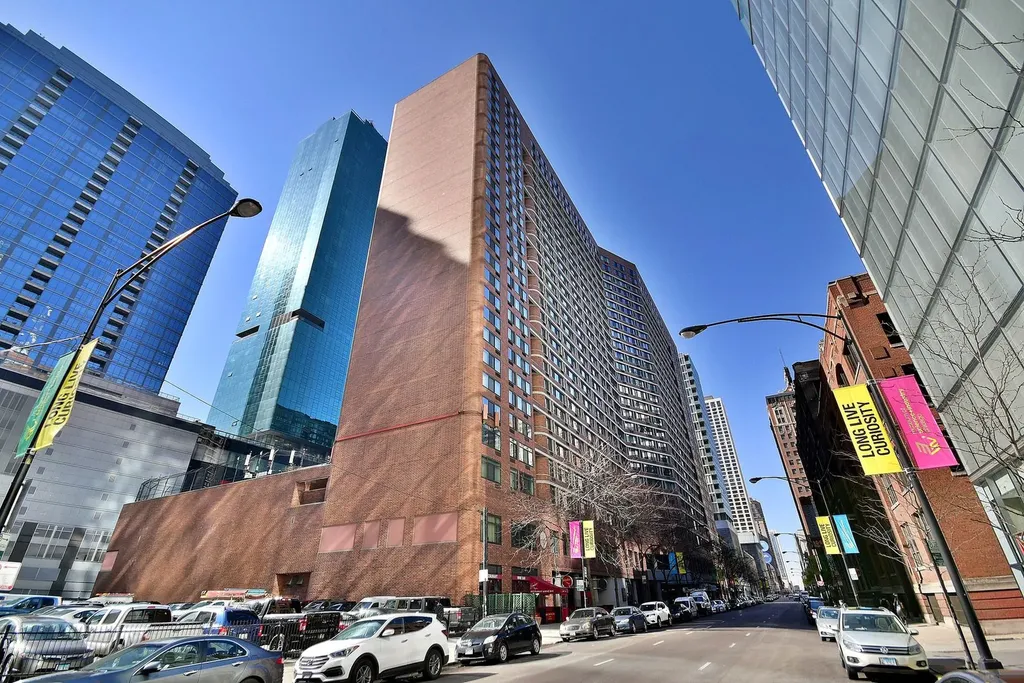 211 East Ohio Street Chicago IL 60611