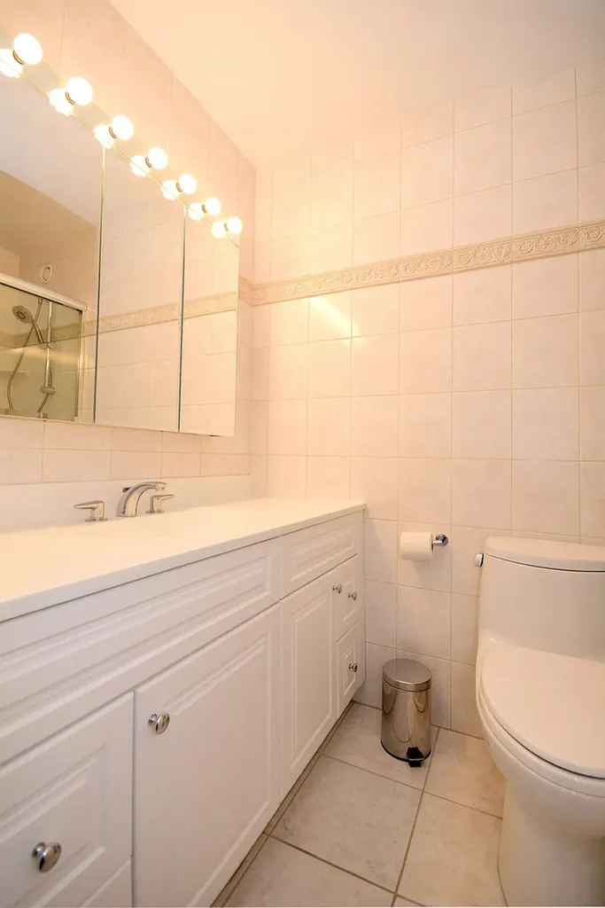 211 East Ohio Street Chicago IL 60611