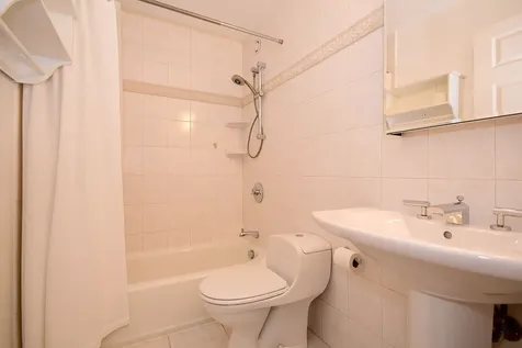 211 East Ohio Street Chicago IL 60611