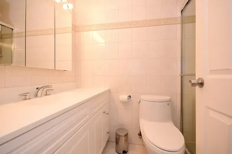211 East Ohio Street Chicago IL 60611