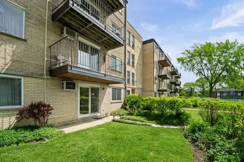2315 East Olive Street Arlington Heights IL 60004